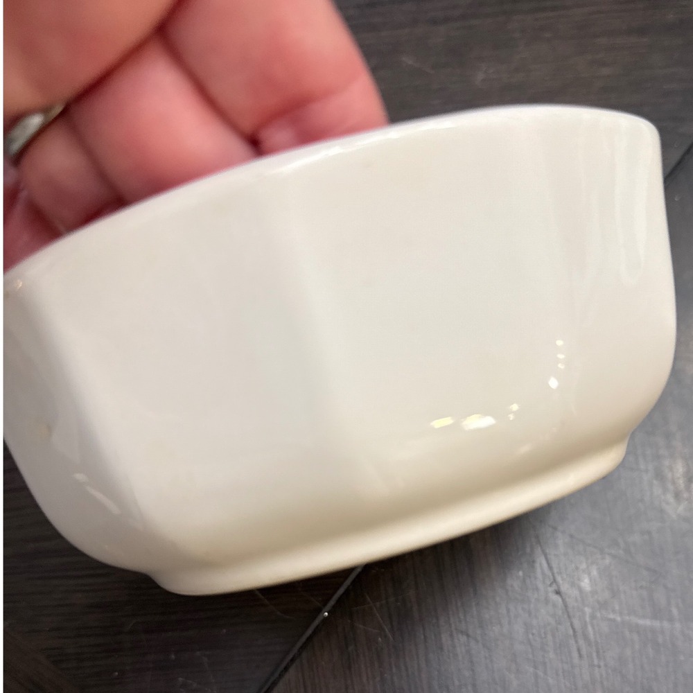 Pfaltzgraff Heritage White 12 Sided Stoneware Soup Cereal Bowl 5.5 Inch USA Made